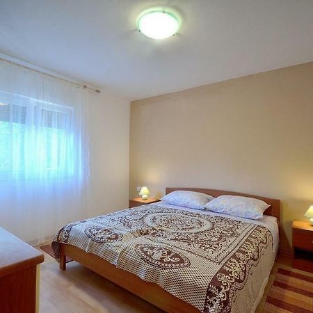 Apartment Nada With Private Pool Buzet Buitenkant foto